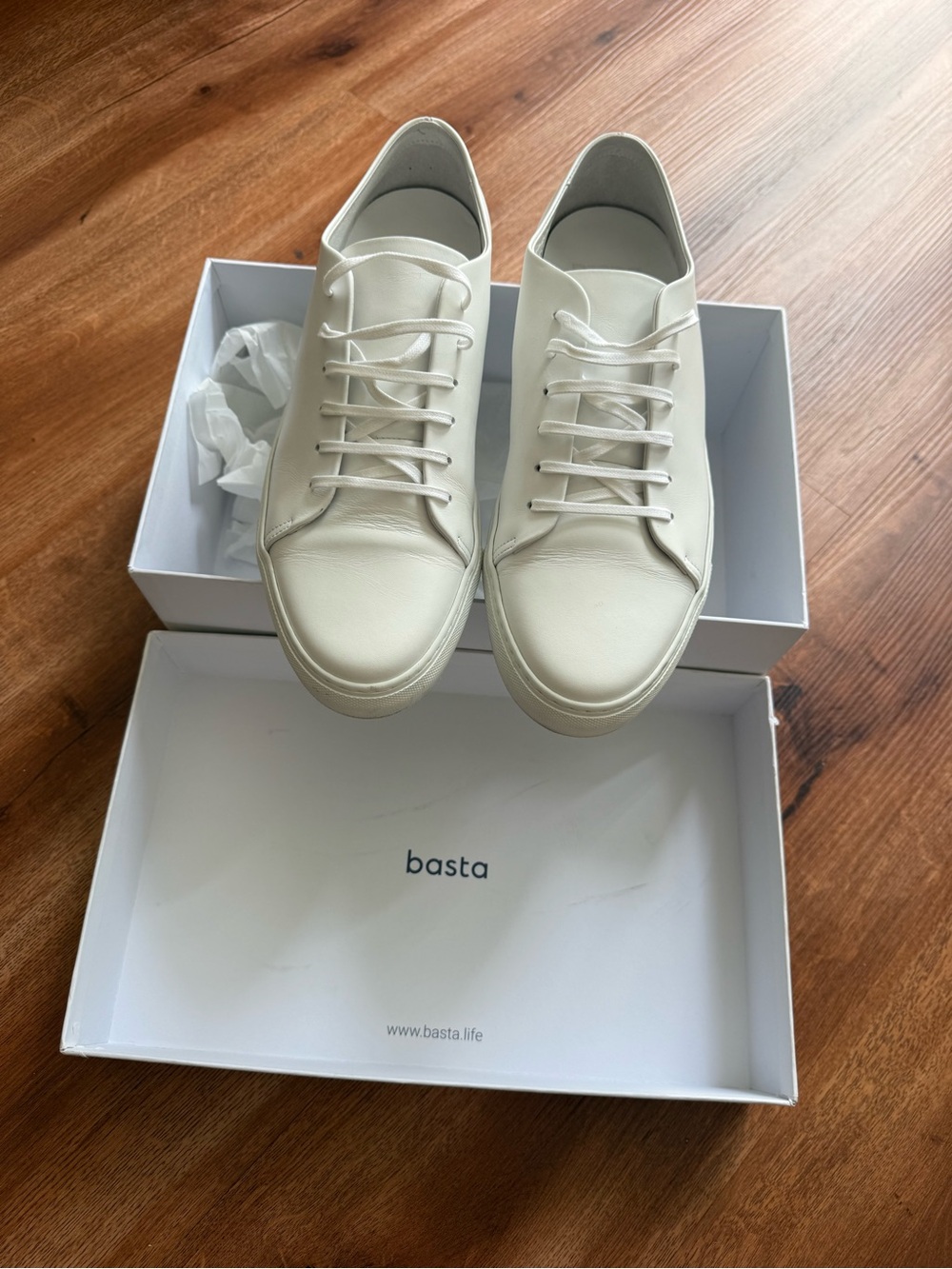 Men's Cream Leather Low-Top Sneakers Basta